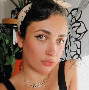 Meet your Posher, Gabriella